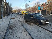 В Екатеринбурге пешеход погиб на глазах у маленького сына