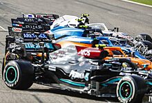 FIA покинули спортивный и технический директора