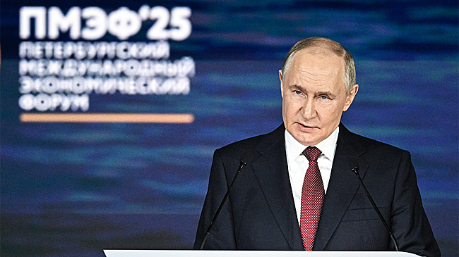 «У нас все ходы записаны»: Путин, выступая на ПМЭФ, предупредил и своих, и чужих