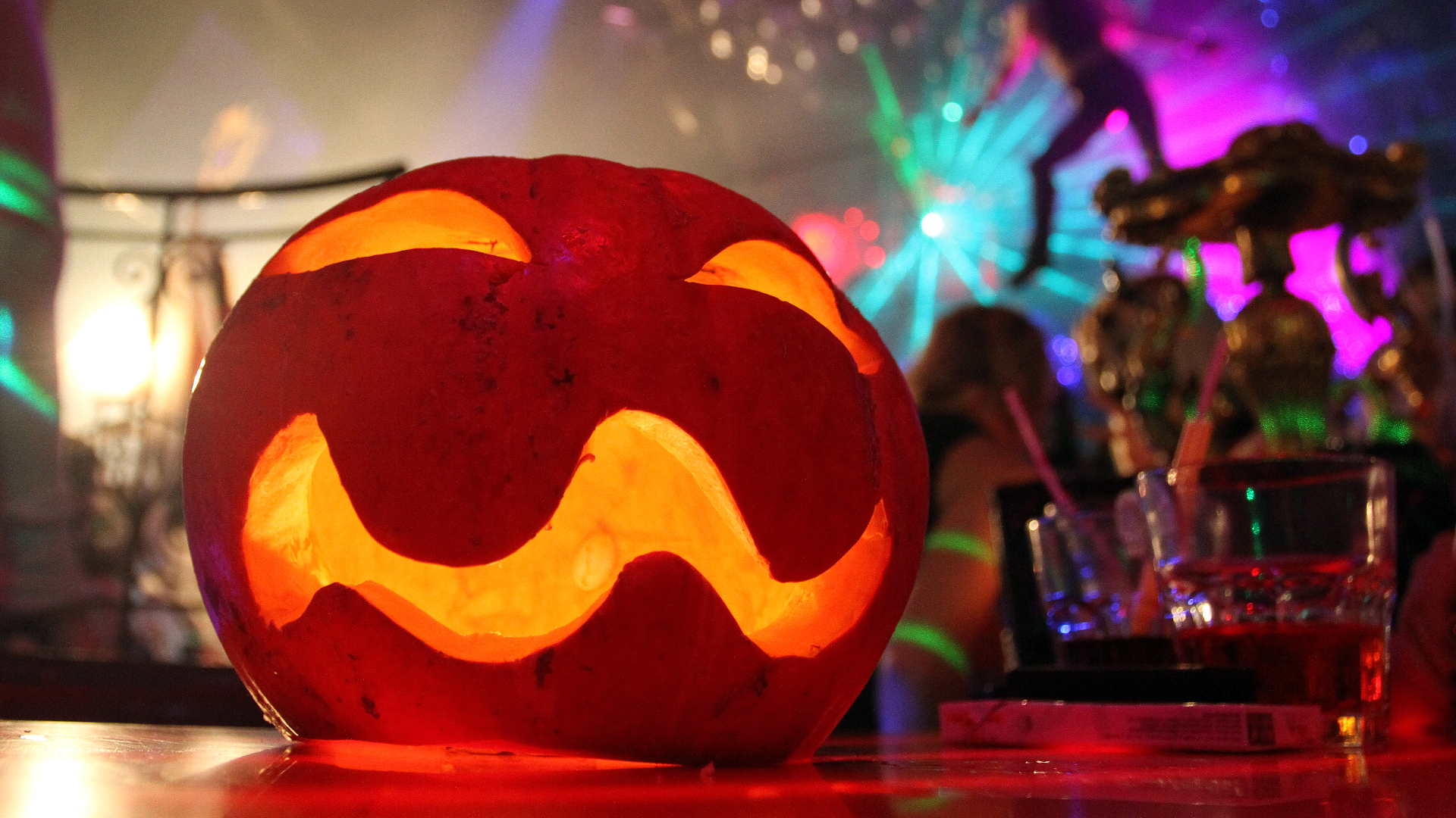 Священники Салехарда осудили Хэллоуин и предупредили о духовной опасности