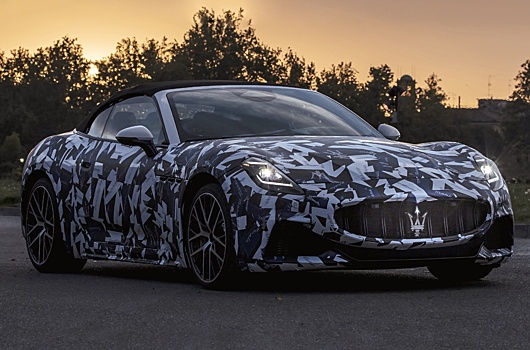 Новый Maserati GranCabrio впервые показали на официальных фото