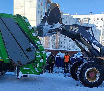 В Челябинске усилили работу по вывозу мусора с контейнерных площадок