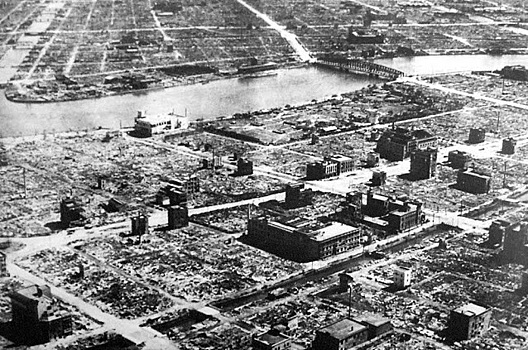 «Огненный ад» в Токио: как 10 марта 1945 года налёт США уничтожил столицу Японии