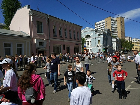 Члены Молодежной палаты Замоскворечья приняли участие в праздничном забеге