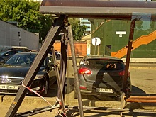 В Минтрансе рассказали, почему разбитую остановку на Полевой до сих пор не отремонтировали