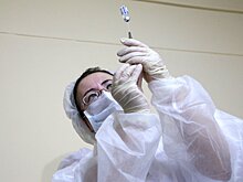 ВОЗ призвала ввести мораторий на ревакцинацию от коронавируса