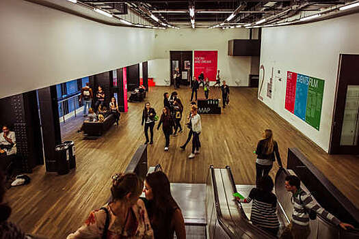 Галерея "Тейт" разорвала отношения с Вексельбергом и Авеном