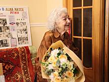 В Батайске поздравили со 100-летним юбилеем ветерана Великой Отечественной войны