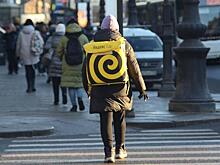 Какую работу выбирают сибирские подростки на лето