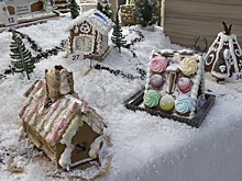 В гимназии имени Примакова прошла благотворительная ярмарка