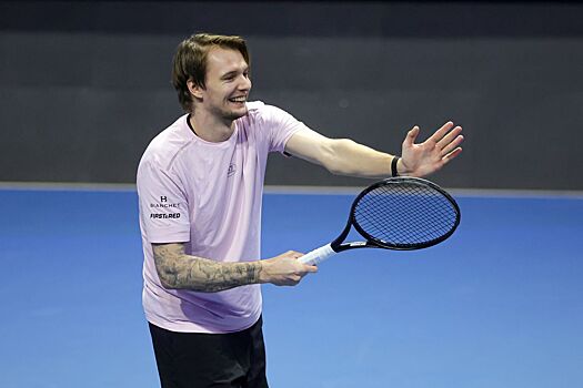 Александр Бублик проиграл де Минору в 1/8 финала Australian Open — 2026