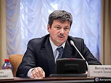 ​Свердловский депутат Госдумы предложил штрафовать работников за мат