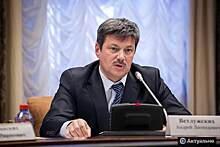 ​Свердловский депутат Госдумы предложил штрафовать работников за мат