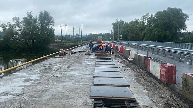 Глава минстроя оценил ремонт мостов в трех районах области