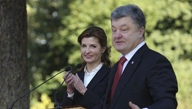 Жену Порошенко уличили в краже денег для инвалидов