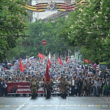 Дождь не смог сорвать праздничные гуляния в честь Дня Победы в Севастополе -видеорепортаж
