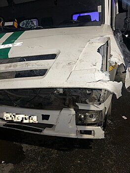 Накануне в Орске автоледи столкнулась с КАМАЗом