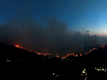 Лесной пожар в Южной Корее уничтожил тысячелетний храм