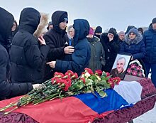 В Калининском районе простились с погибшим в СВО Дмитрием Бутеску