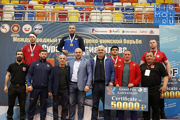 Стали известны все победители борцовского турнира памяти Сураката Асиятилова