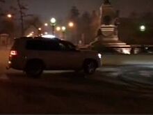 65-летний иркутянин сознался в дрифте у памятника Александру III