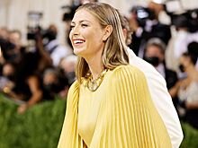 Мария Шарапова выложила забавные селфи в необычном наряде. Фото