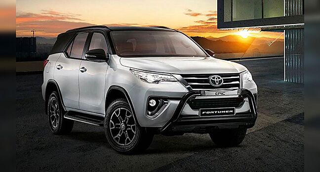 Обновленный Toyota Fortuner поступил в продажу