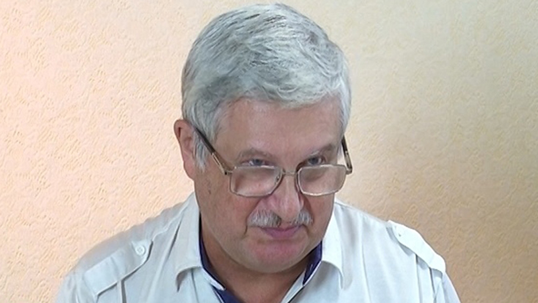 Умер российский телеведущий Владимир Семенов