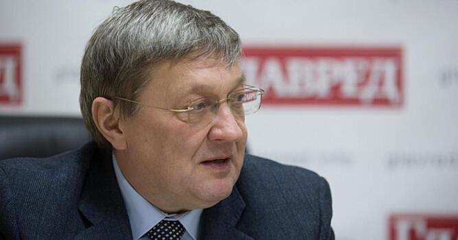 Бывший министр экономики предрек дефолт Украине