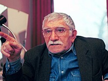 Джигарханян отказался от общения с сестрой