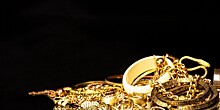 В Крыму обнаружили золотые украшения с изображением Горгоны Медузы