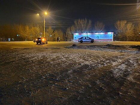 Две иномарки столкнулись на улице Ярославского в Чите