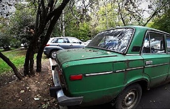 Автолюбитель поделился обзором на ВАЗ-«шестерку» за 15 000 рублей