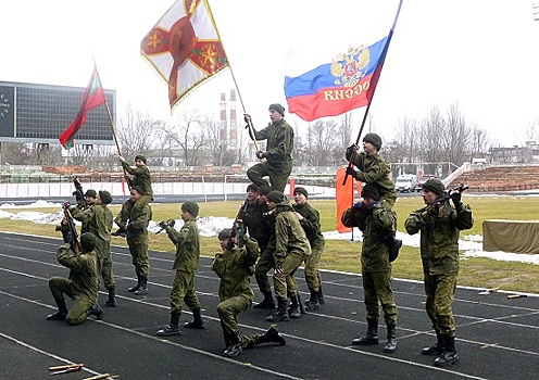 Российские военнослужащие в Приднестровье приняли участие в генеральной репетиции военно-спортивного праздника