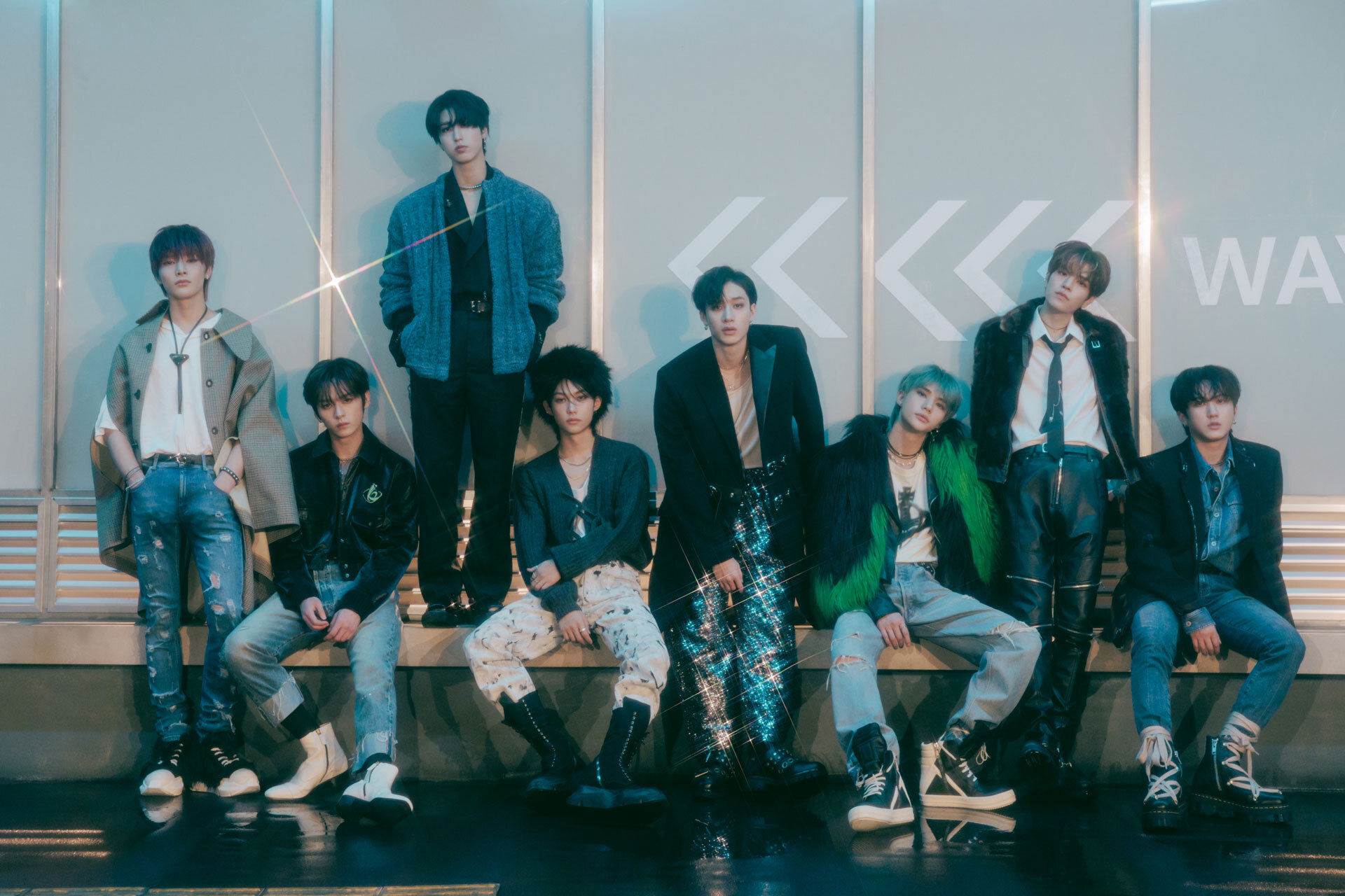 Stray Kids (Ян Чонин, Ли Минхо, Хан Джисон, Феликс, Бан Чан, Хенджин, Ким Сынмин, Со Чанбин)