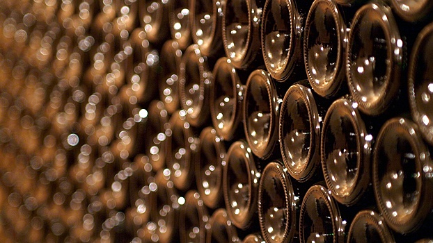 Роспотребнадзор не поддерживает онлайн-продажу алкогольной продукции