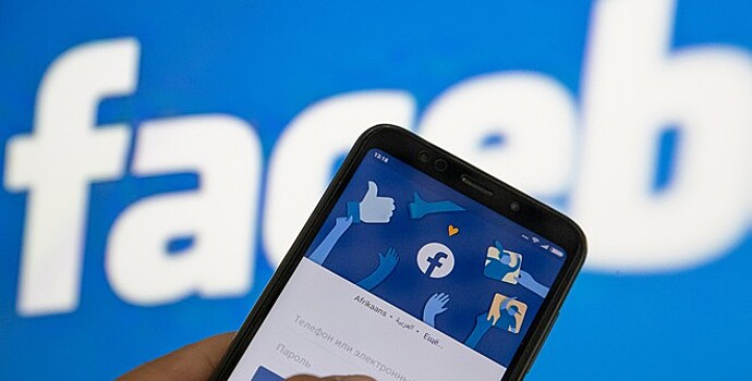 Аккаунты из России и Ирана удалили на Facebook