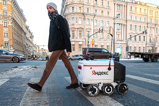 В Москве роботы-курьеры начали доставлять заказы из сетевых магазинов