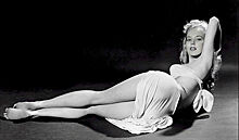 Бетти Бросмер — обладательница самой шикарной фигуры 50-х годов