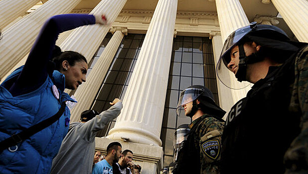 Оппозиция Македонии готовит крупнейший протест против правительства