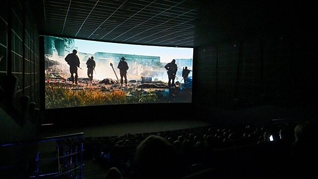В кинотеатрах крупнейших городов России стартовал показ фильма "Солнцепек" (16+)