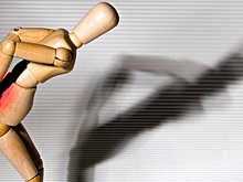 Какие позы помогают облегчить боль в спине