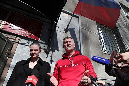 Ройзмана оштрафовали за участие в акциях в поддержку Навального