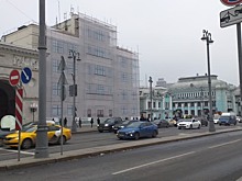 У станции столичной подземки "Белорусская" начались работы по демонтажу старого бизнес-центра