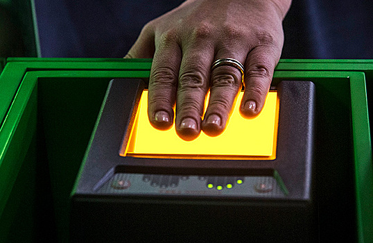 Банк биометрических данных россиян: мнения экспертов