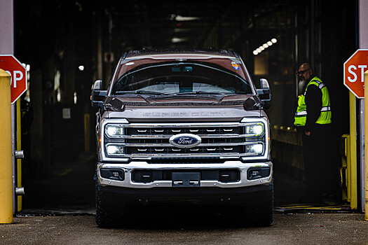 Ford наращивает производство пикапов F-150 и Super Duty, а выпуск Lightning будет на паузе