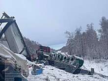 В Иркутской области столкнулись грузовики с белорусом и китайцем за рулем