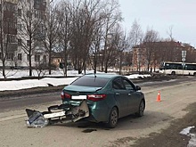 Две иномарки столкнулись на ул. Беляева в Вологде: есть пострадавшие