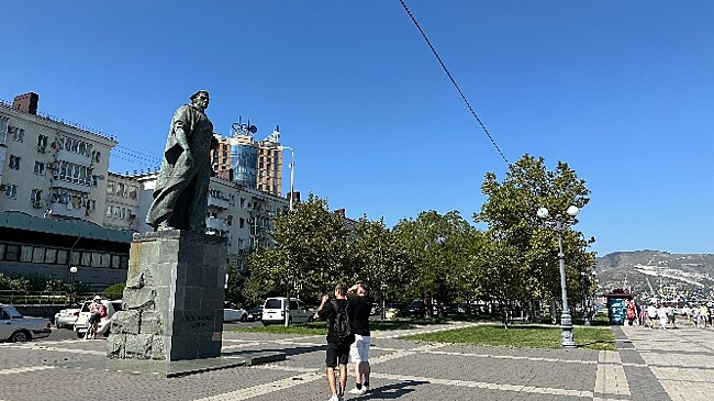 В Новороссийске усилят меры безопасности на 9 Мая, но праздники не отменят