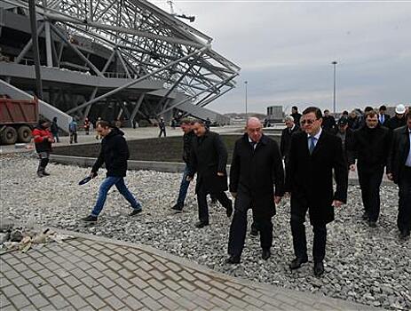 Дмитрий Азаров посетил стадион "Самара Арена"